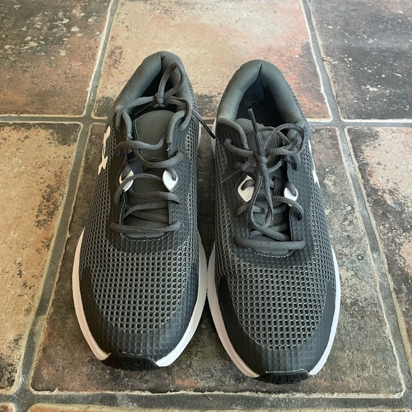 Under Armour Men’s Surge 3 Running Shoes Size 12 - Picture 2 of 6